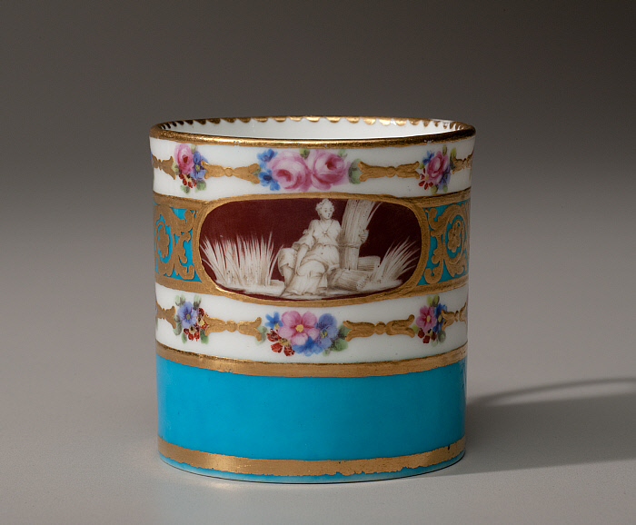 Cup and Saucer from the Catherine II Service of 1777–1779 Slider Image 4